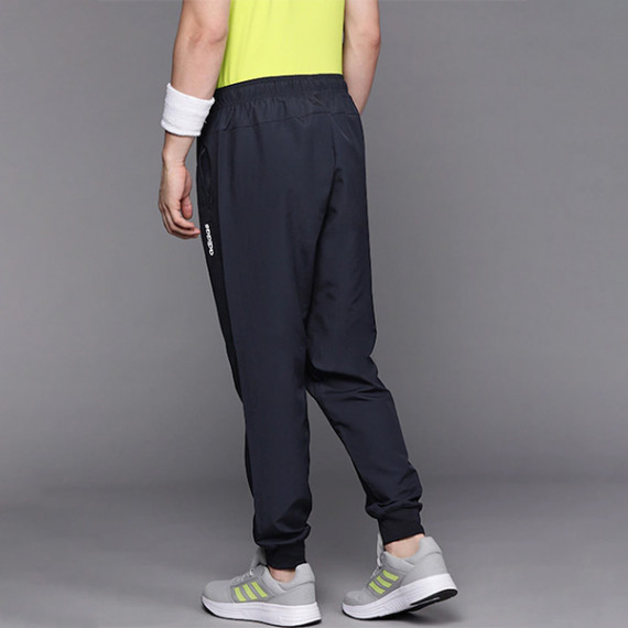 https://dropstyles.in/products/men-navy-blue-stanford-solid-joggers
