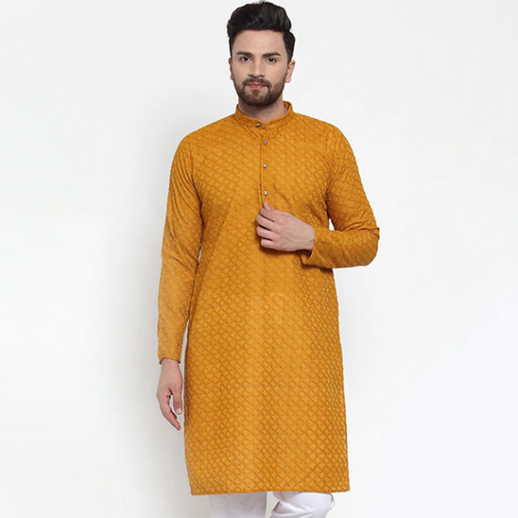 https://dropstyles.in/products/men-yellow-printed-straight-kurta