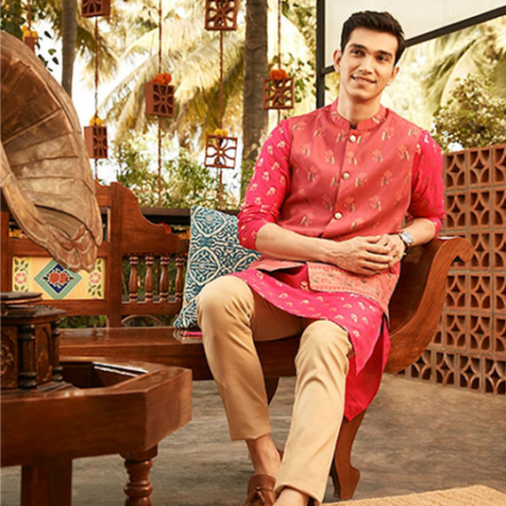 https://dropstyles.in/products/men-magenta-pink-golden-floral-printed-thread-work-floral-kurta-2