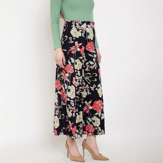 https://dropstyles.in/products/women-black-red-floral-printed-flared-palazzos
