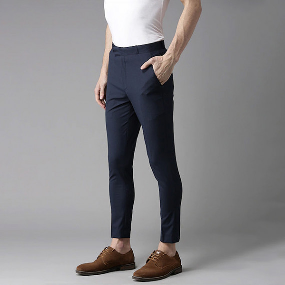 https://dropstyles.in/products/men-navy-blue-tapered-fit-trousers