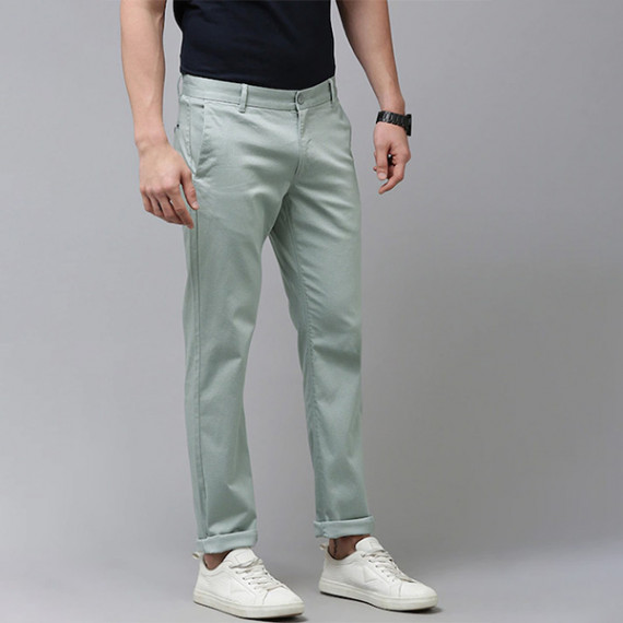 https://dropstyles.in/products/men-grey-printed-slim-fit-trousers