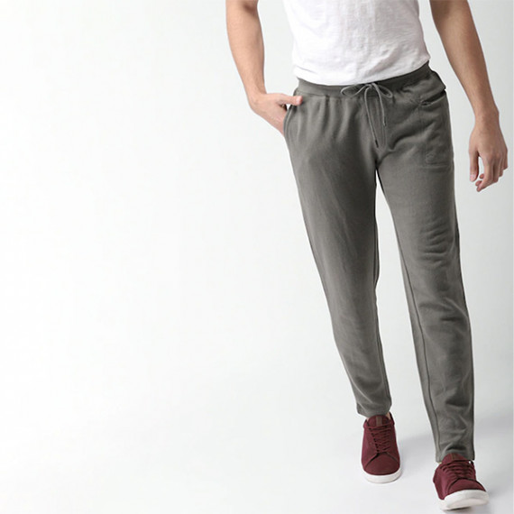 https://dropstyles.in/products/men-grey-regular-fit-solid-track-pants