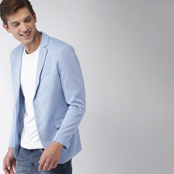 https://dropstyles.in/products/men-blue-solid-single-breasted-knitted-blazer