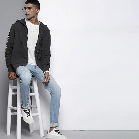 https://dropstyles.in/products/men-blue-skinny-fit-heavy-fade-stretchable-jeans