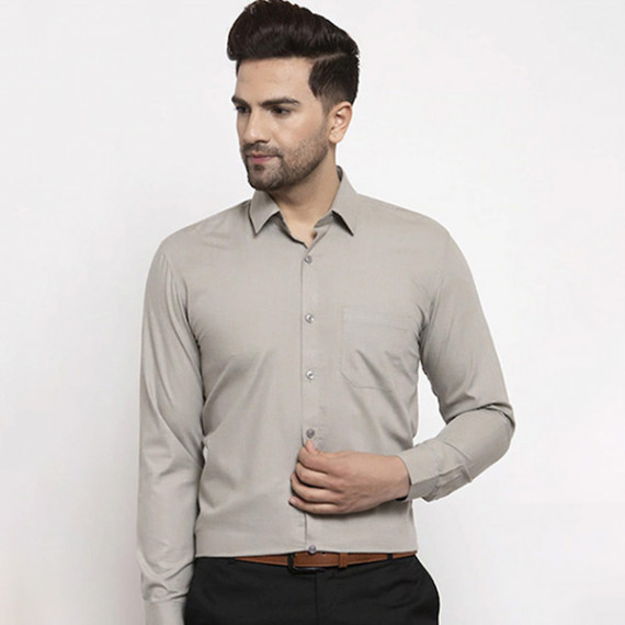https://dropstyles.in/products/men-grey-smart-regular-fit-solid-formal-shirt