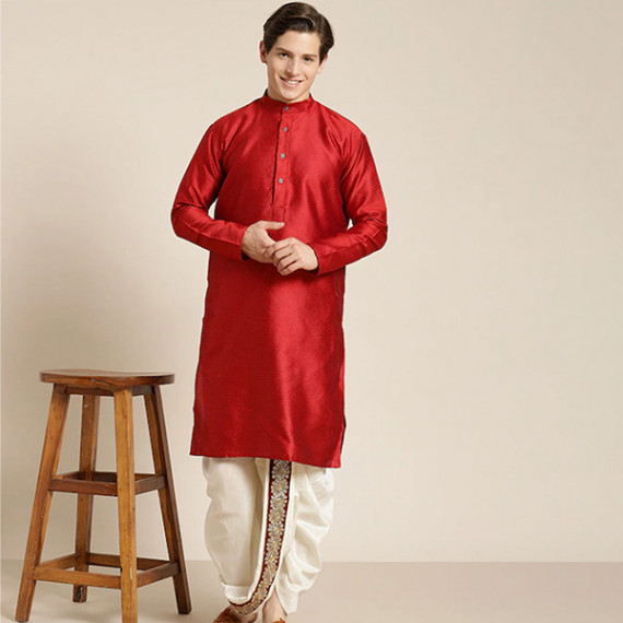 https://dropstyles.in/products/mens-cream-coloured-pure-cotton-double-layer-dhoti-gold-zari-border