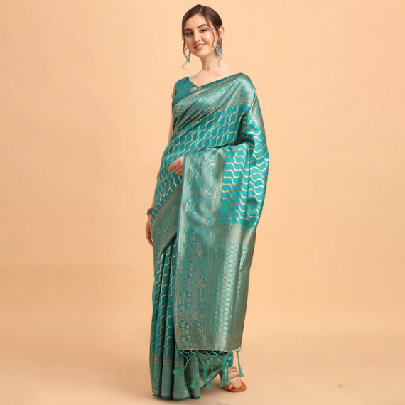 https://dropstyles.in/products/green-gold-toned-silk-blend-fusion-leheriya-saree